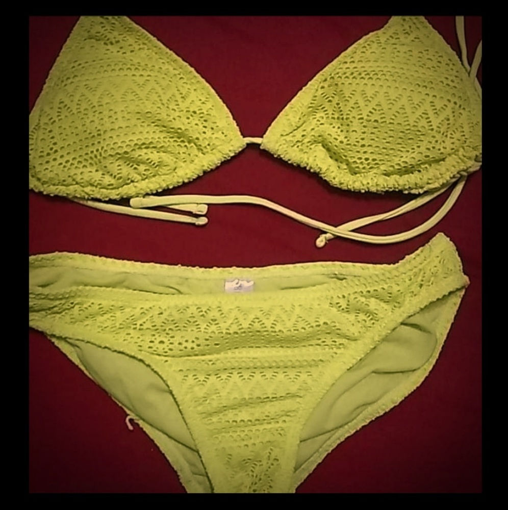 Yellow bikini